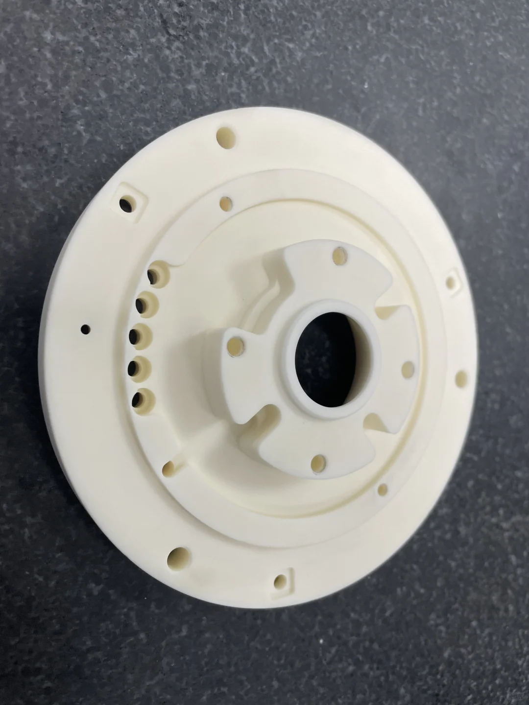 超级精致的陶瓷加工零件！源头工厂直发！！