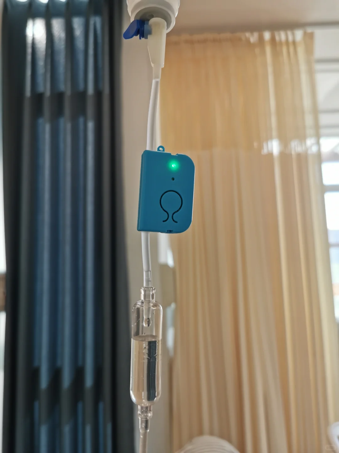 住院小助手：点滴报警器