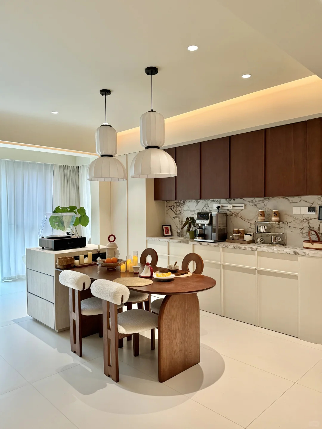 朋友来参观我家后说，难怪我不爱出门。。。