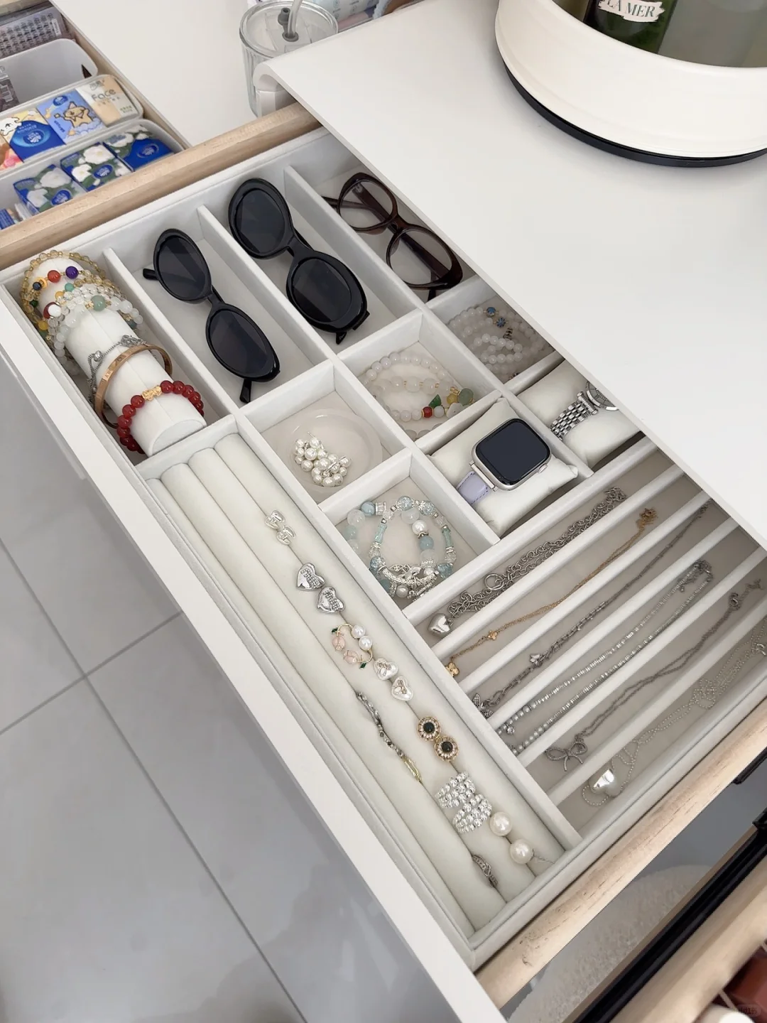 化妆桌真的需要收纳