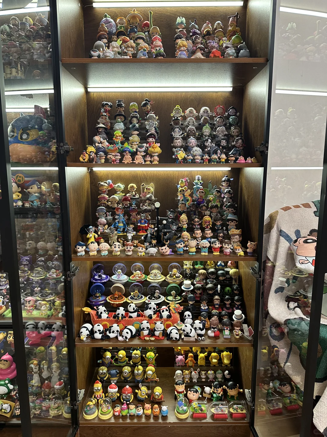 分享我的手办墙?满满的幸福每天都被治愈！