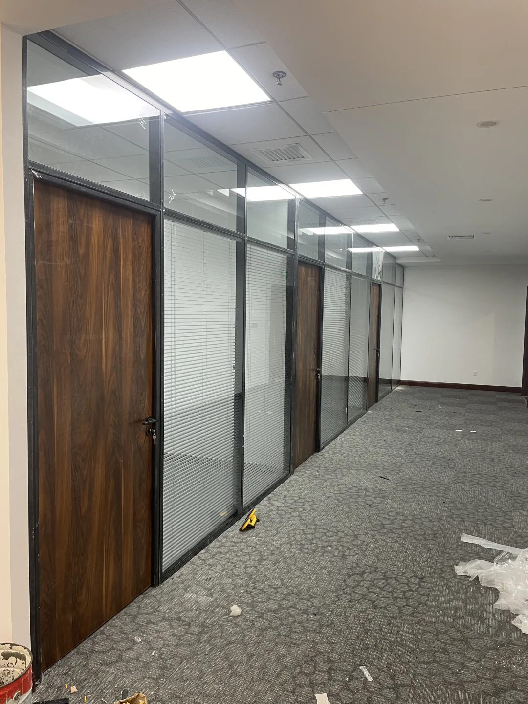 青岛透明玻璃隔断168一平方起