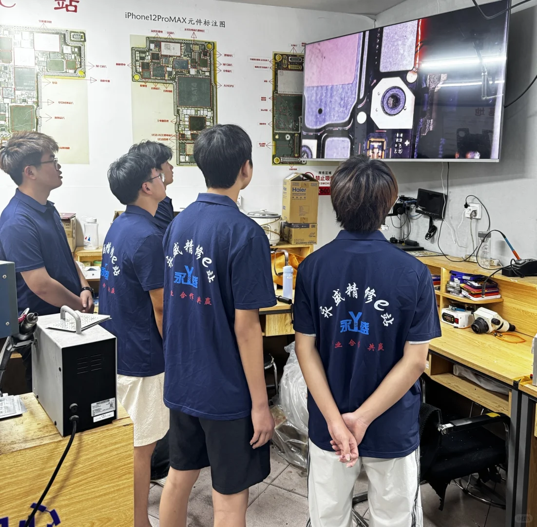 拥有一技之长,比学历更管用!