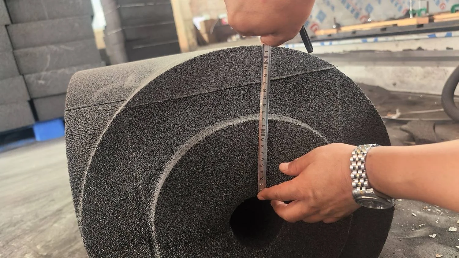 屋面泡沫玻璃弯头市场最新报价