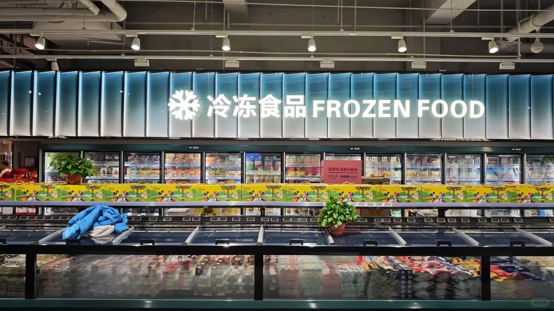 渐变玻璃，店铺装修效果