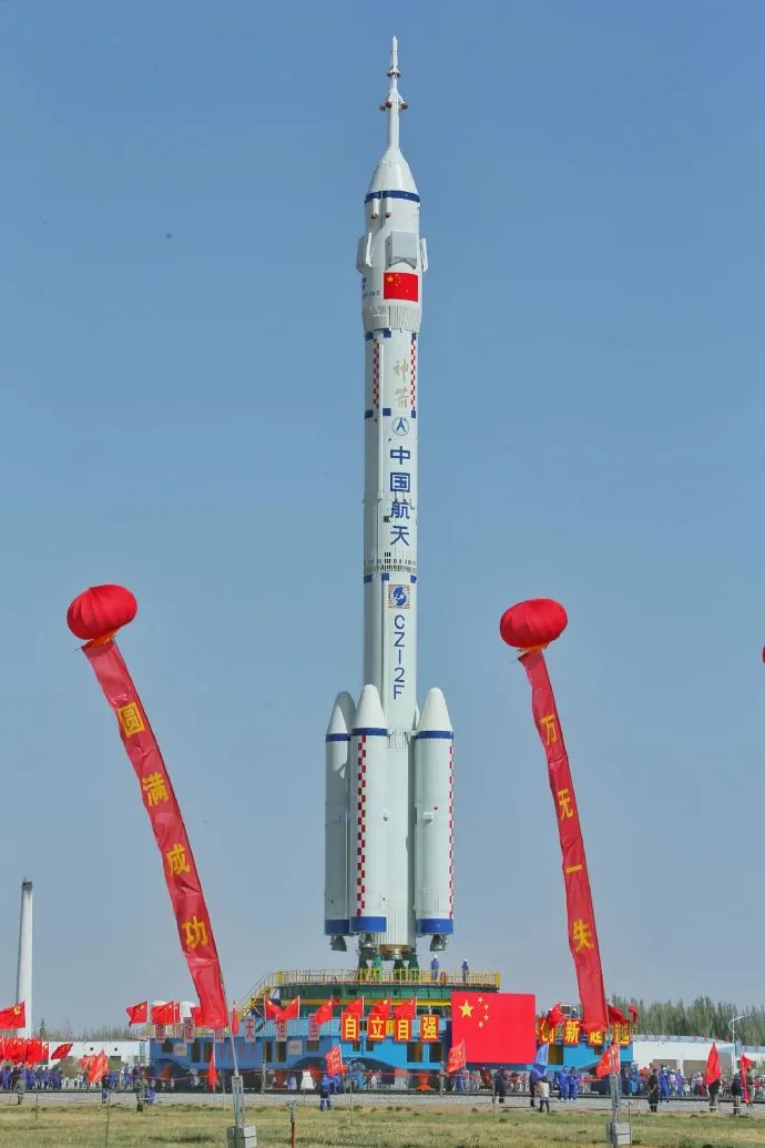 一组可以当壁纸的照片,你pick哪一张?