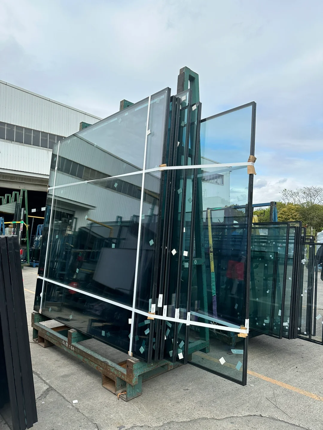 刚去了趟玻璃厂，有啥不懂的尽管问?