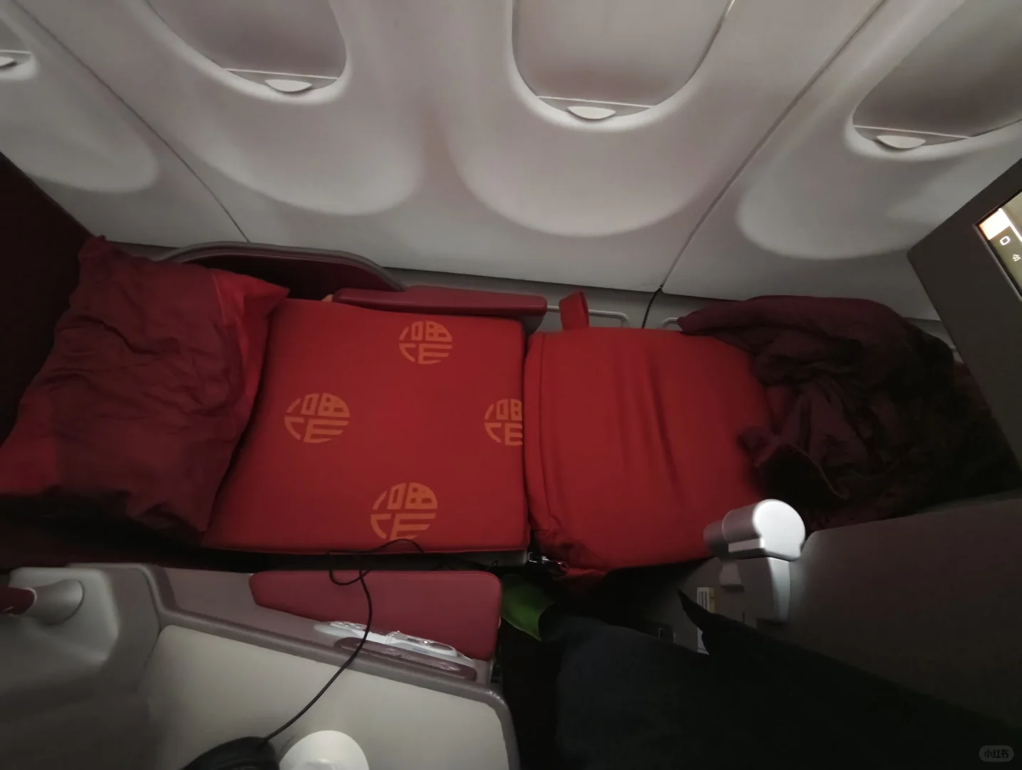 武宿机场坐着海航宽体客机(330)去新疆