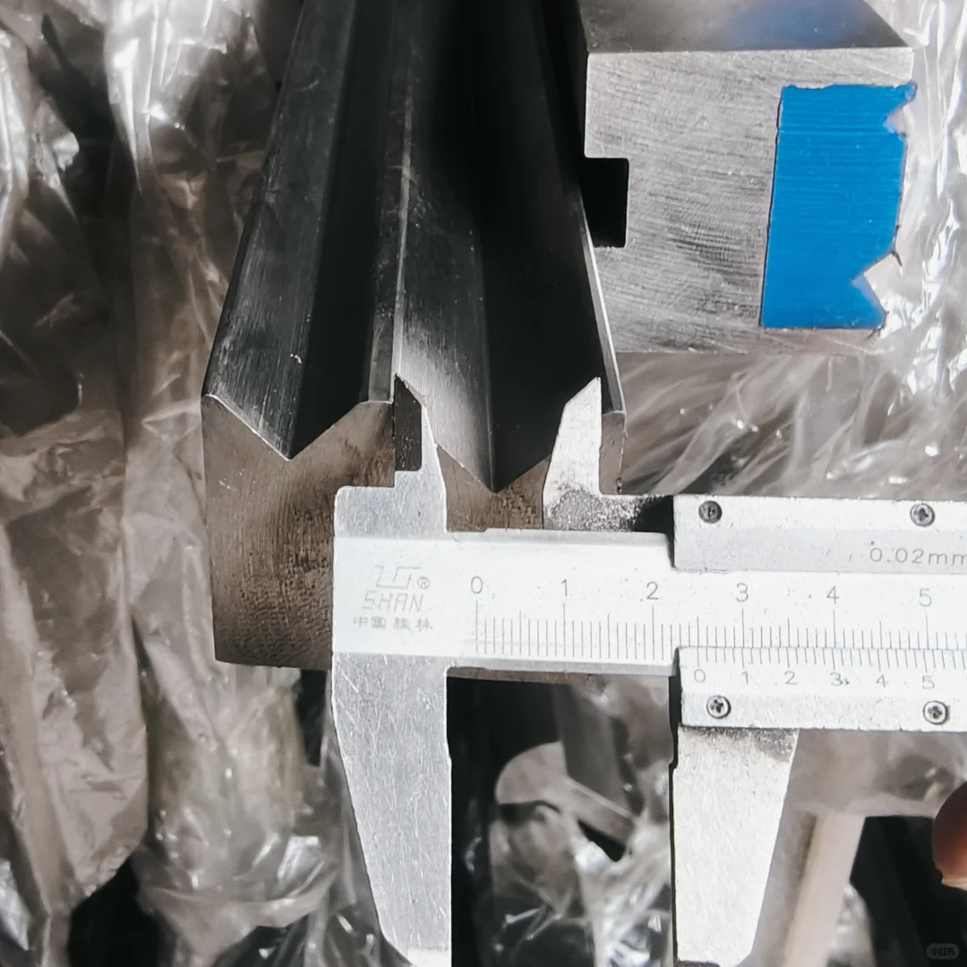 ? 工业党的福音!高精度模具折弯成型工具分