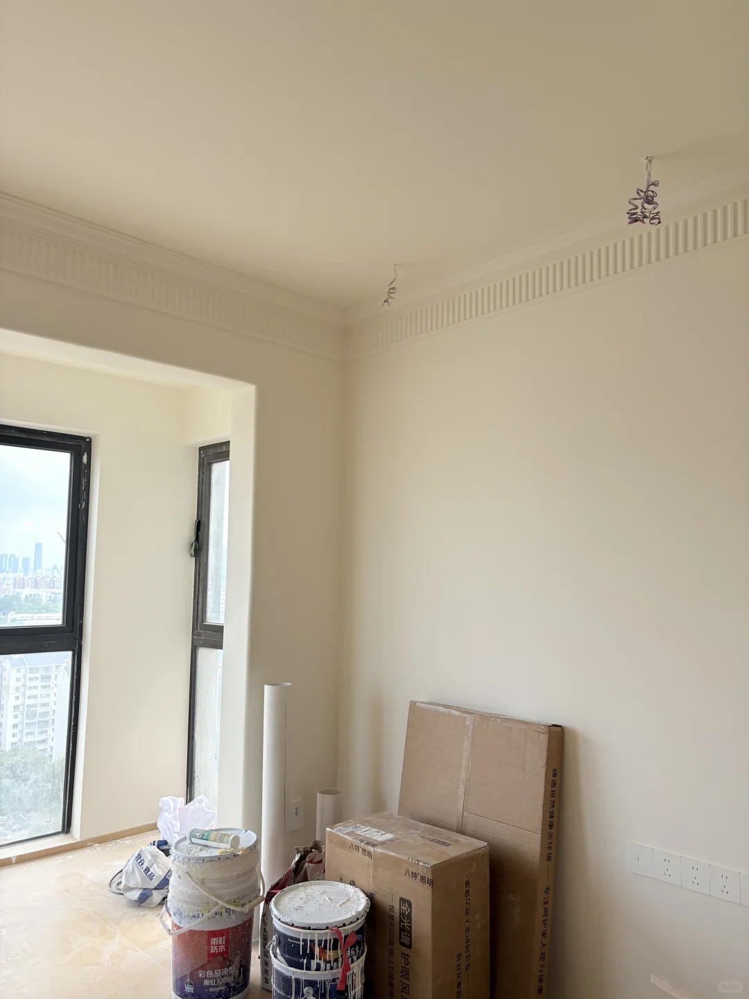 乳胶漆这个颜色闭眼刷?原木风➕托斯白