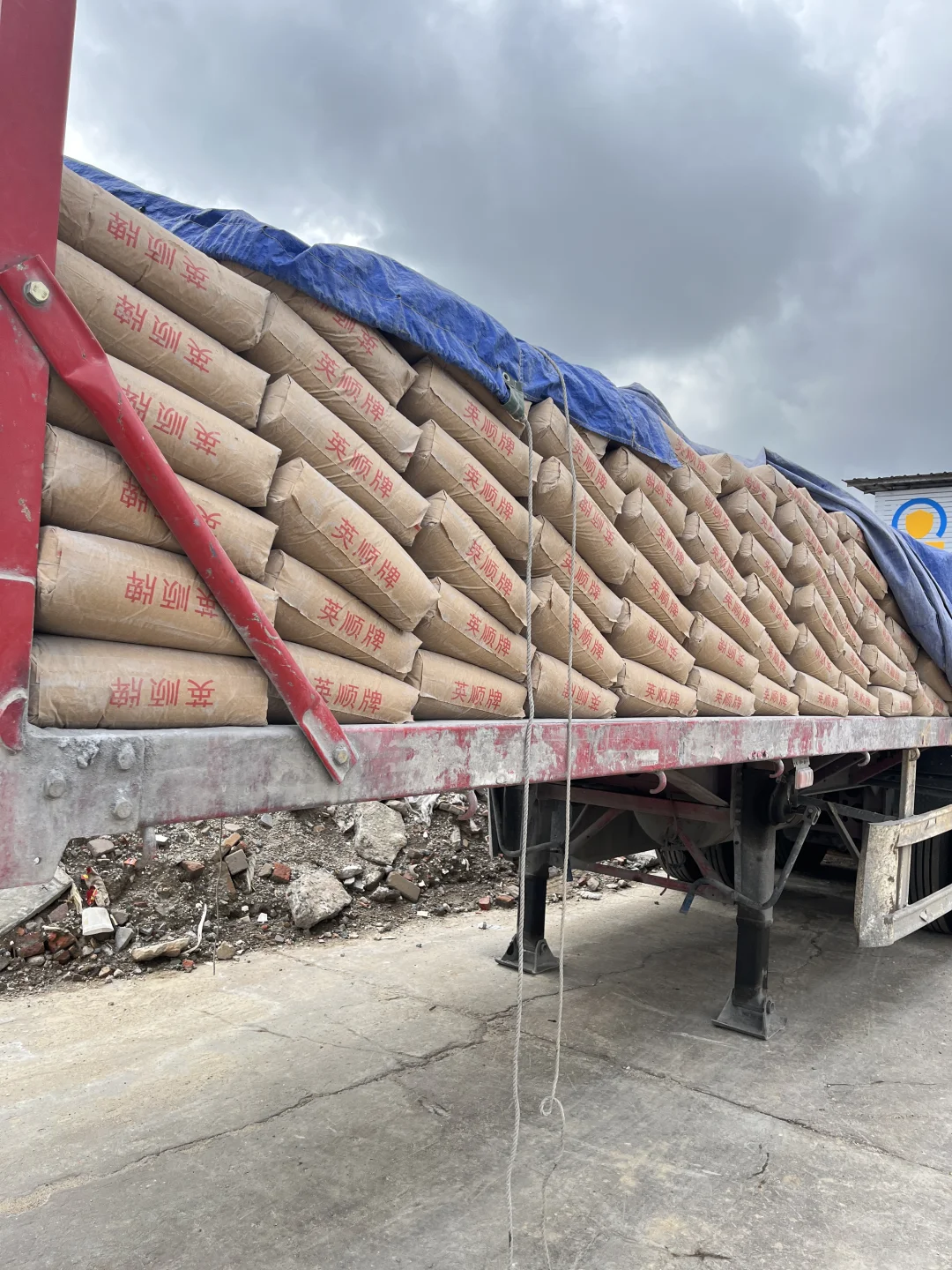 装修建材水泥批发