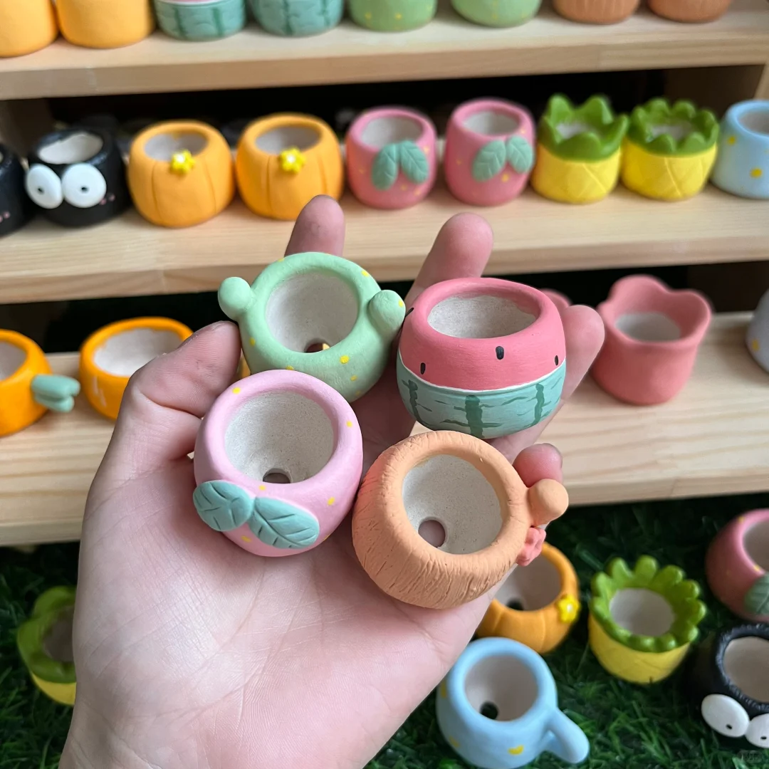 做了一批各种各样七七八八的小拇指盆啦