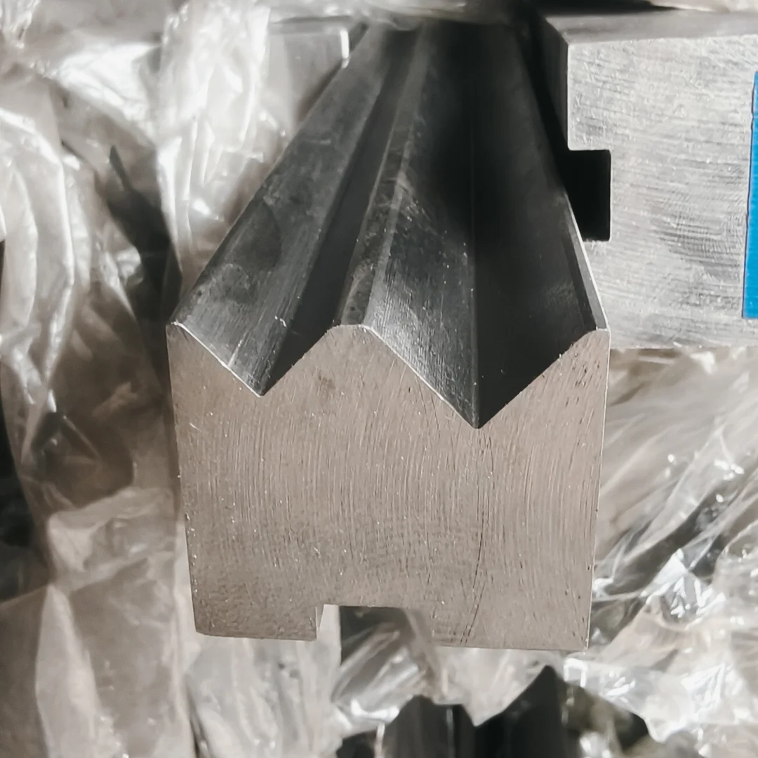 ? 工业党的福音!高精度模具折弯成型工具分