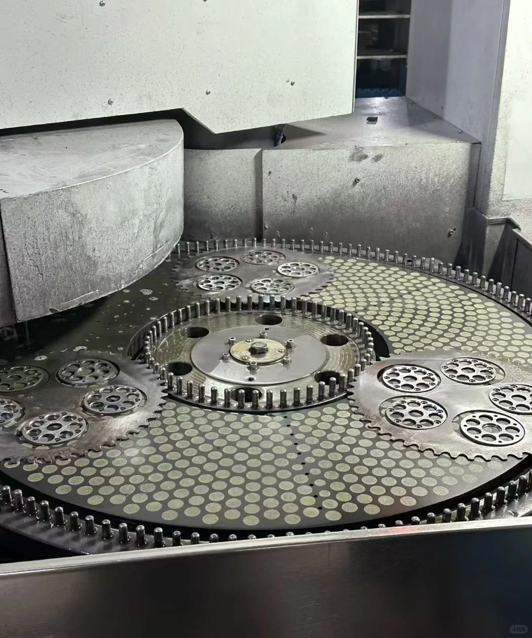 数控行业钢铁伙伴 机加工用工具全方面配套