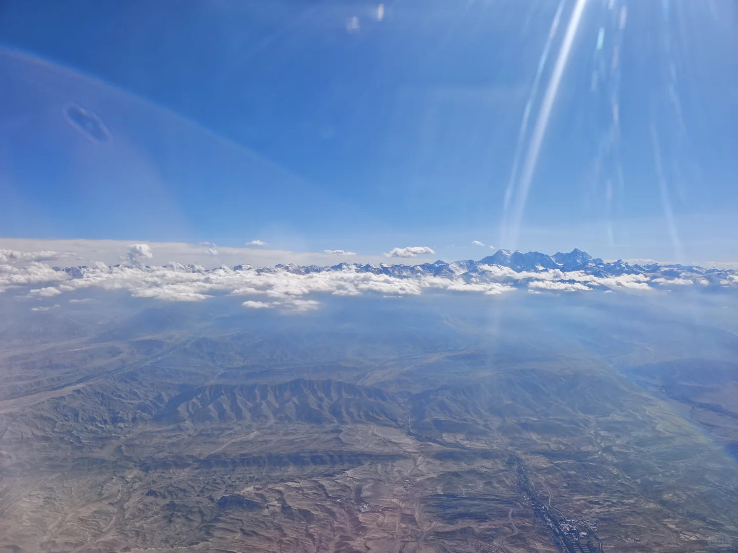 武宿机场坐着海航宽体客机(330)去新疆