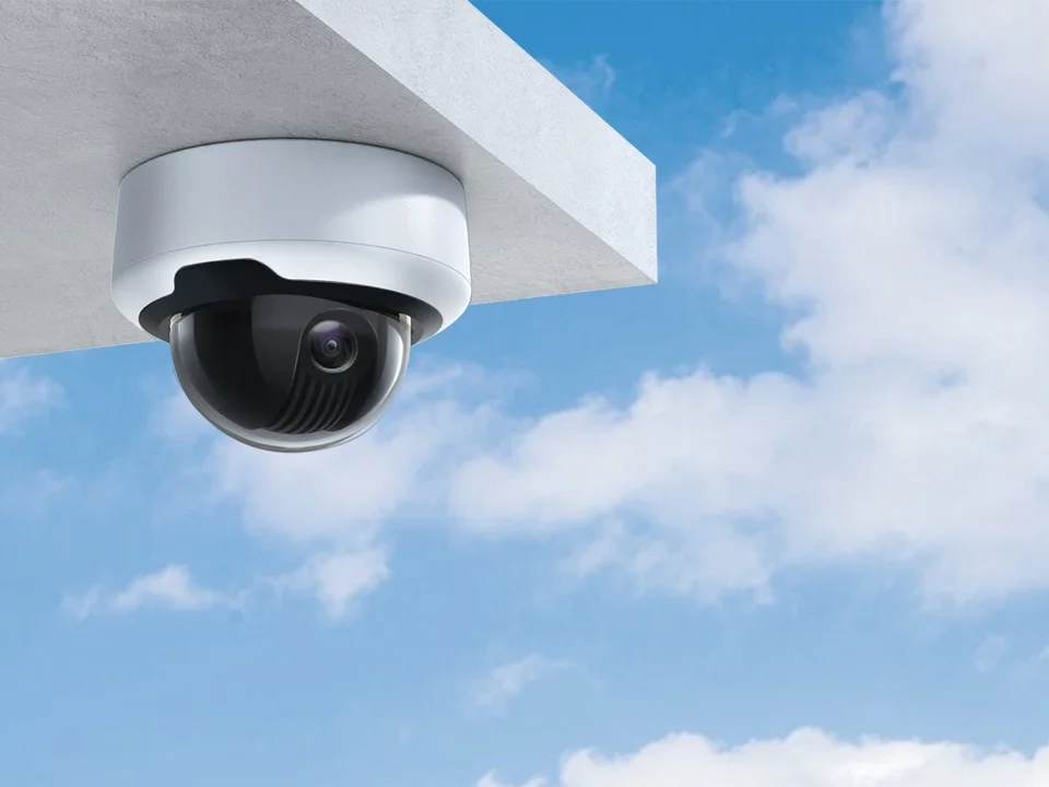 为安全而设计-紫光华智安防智摄像机