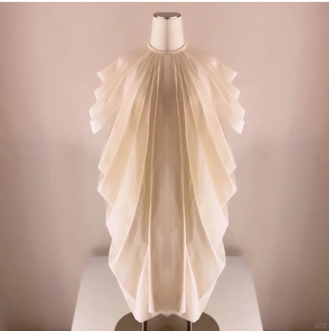 立体剪裁练习｜褶皱与体积