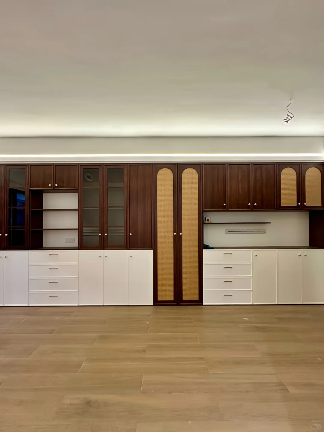 我家的中古风整墙柜?好用到不想换房