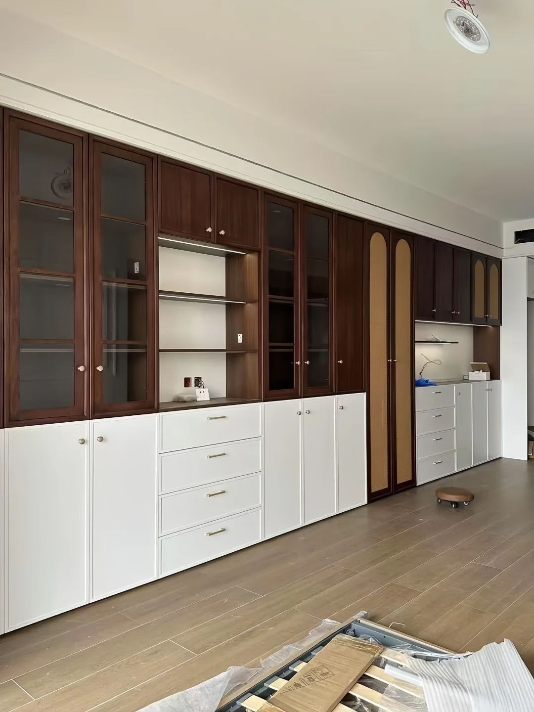 我家的中古风整墙柜?好用到不想换房