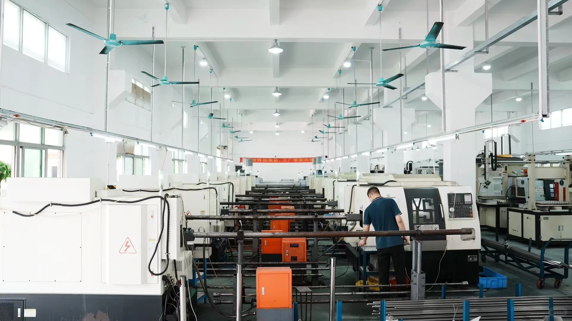 转职干五金第一天?