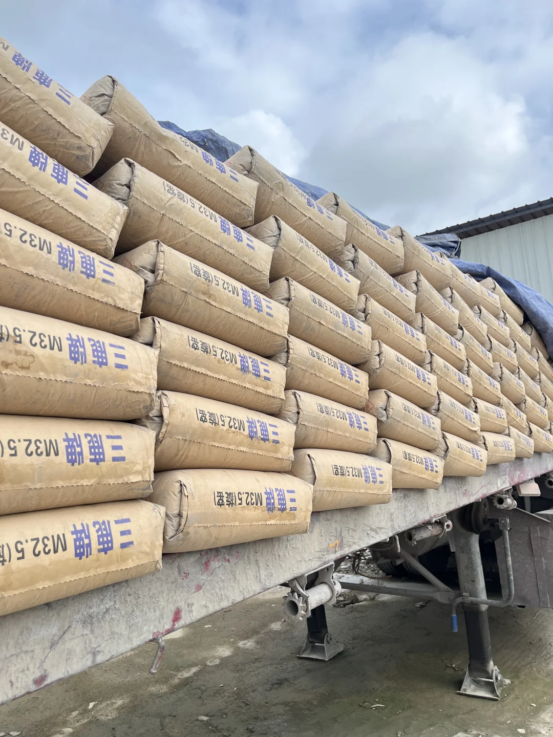 装修建材水泥批发