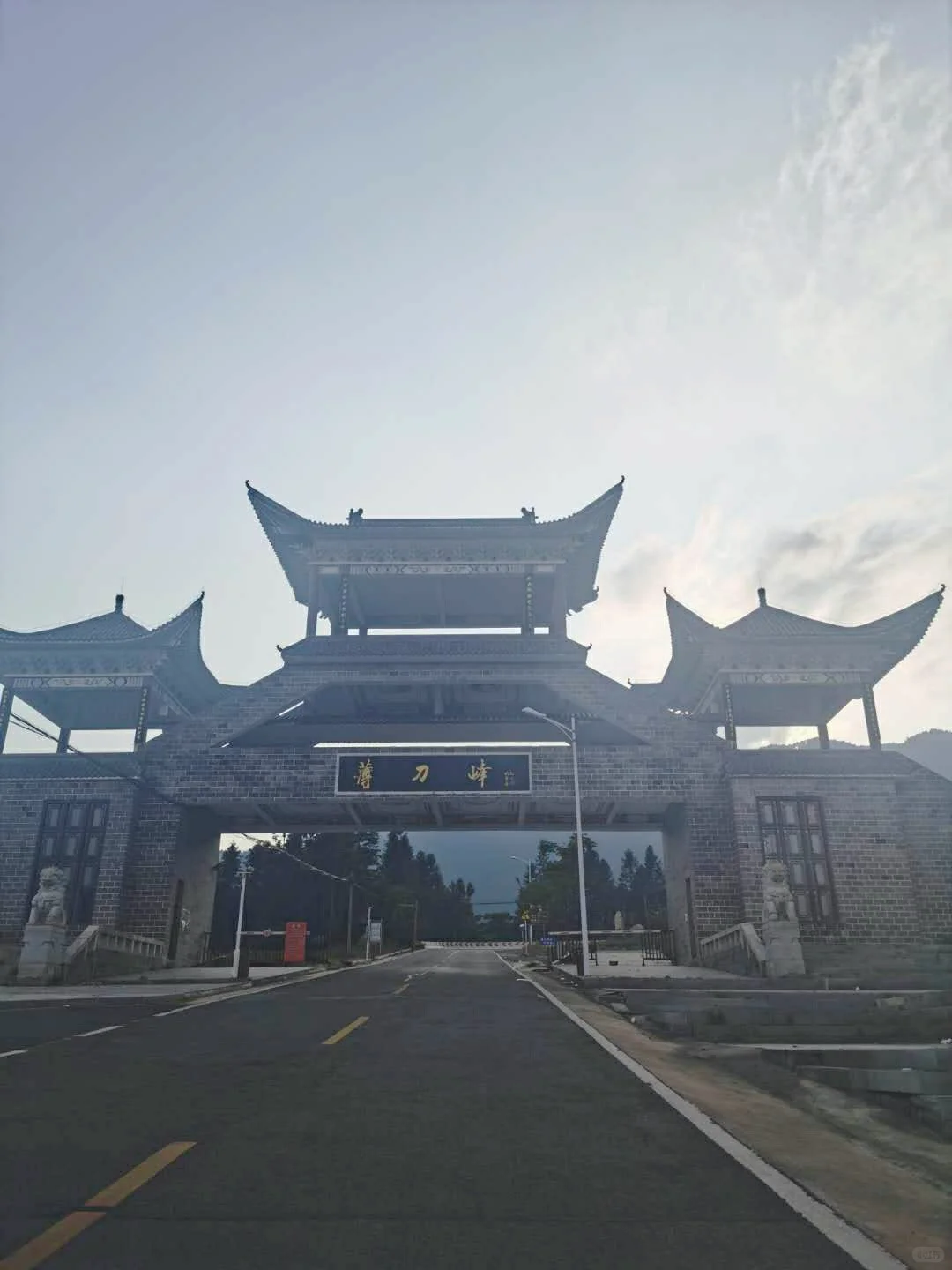 薄刀峰景色对得起5a景区的称号