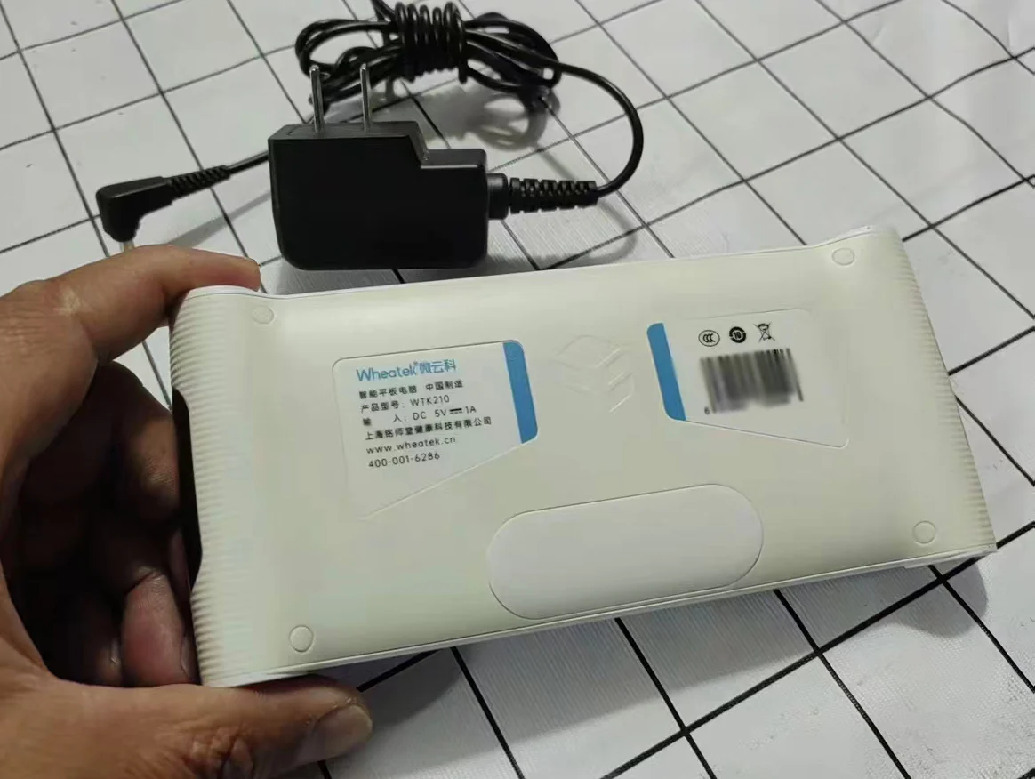 原价1899元的医用安卓平板，二手跌到60块！