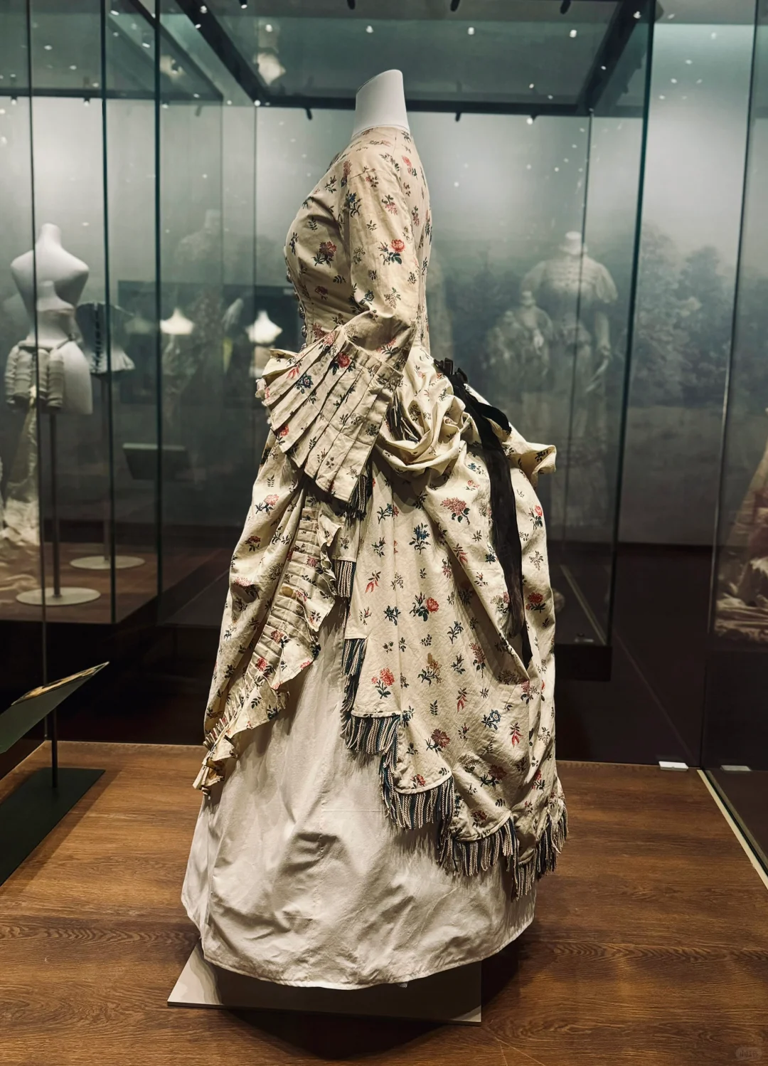 四百年的西方时装