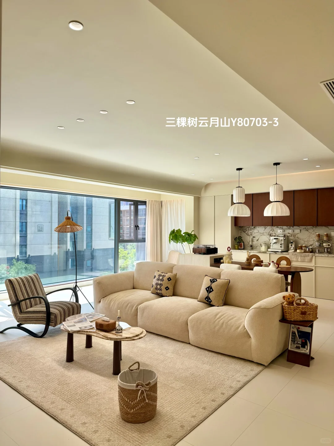 朋友来参观我家后说，难怪我不爱出门。。。