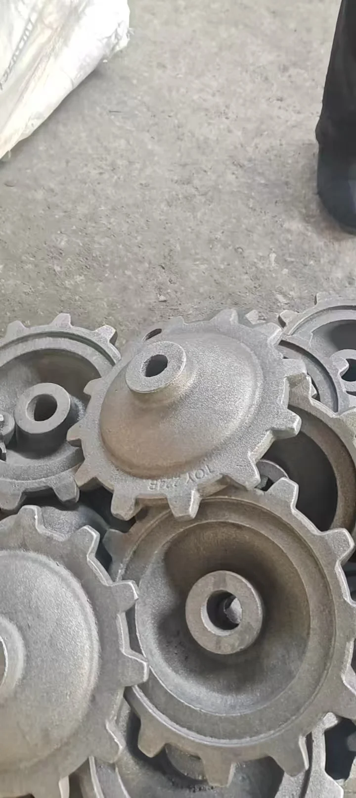 球铁铸件齿轮，农机的“钢铁心脏”