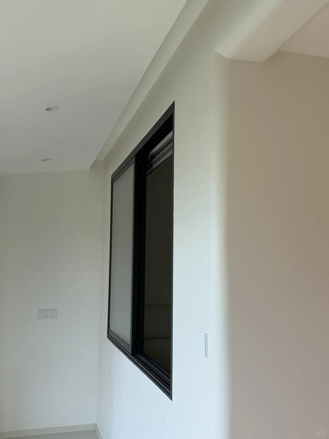 不纠结了，菱花白给我闭眼冲