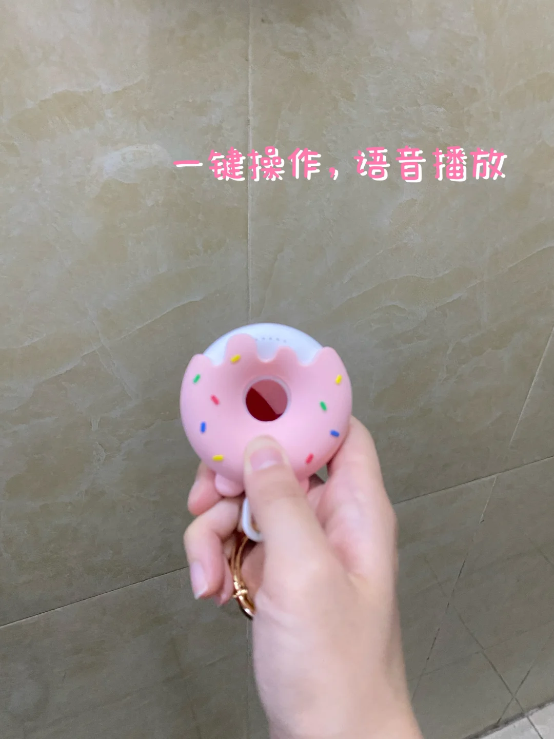 旅游出差住酒店怕有摄像头?