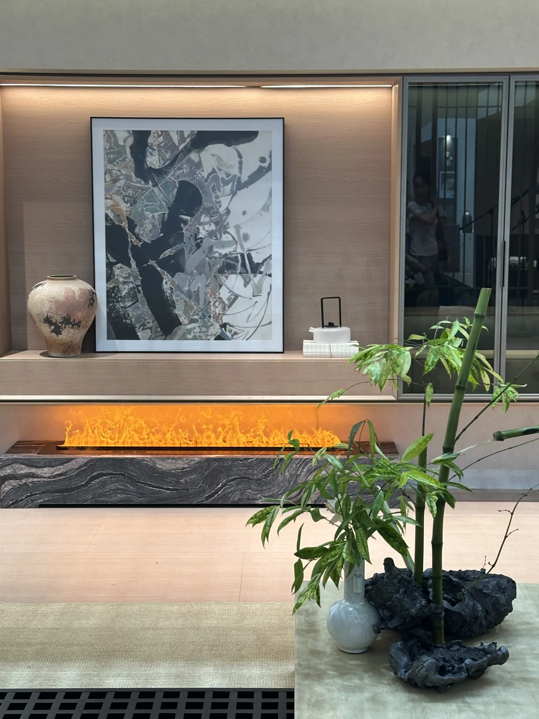 2025建材展的绿植选美大赛?，冠军是...