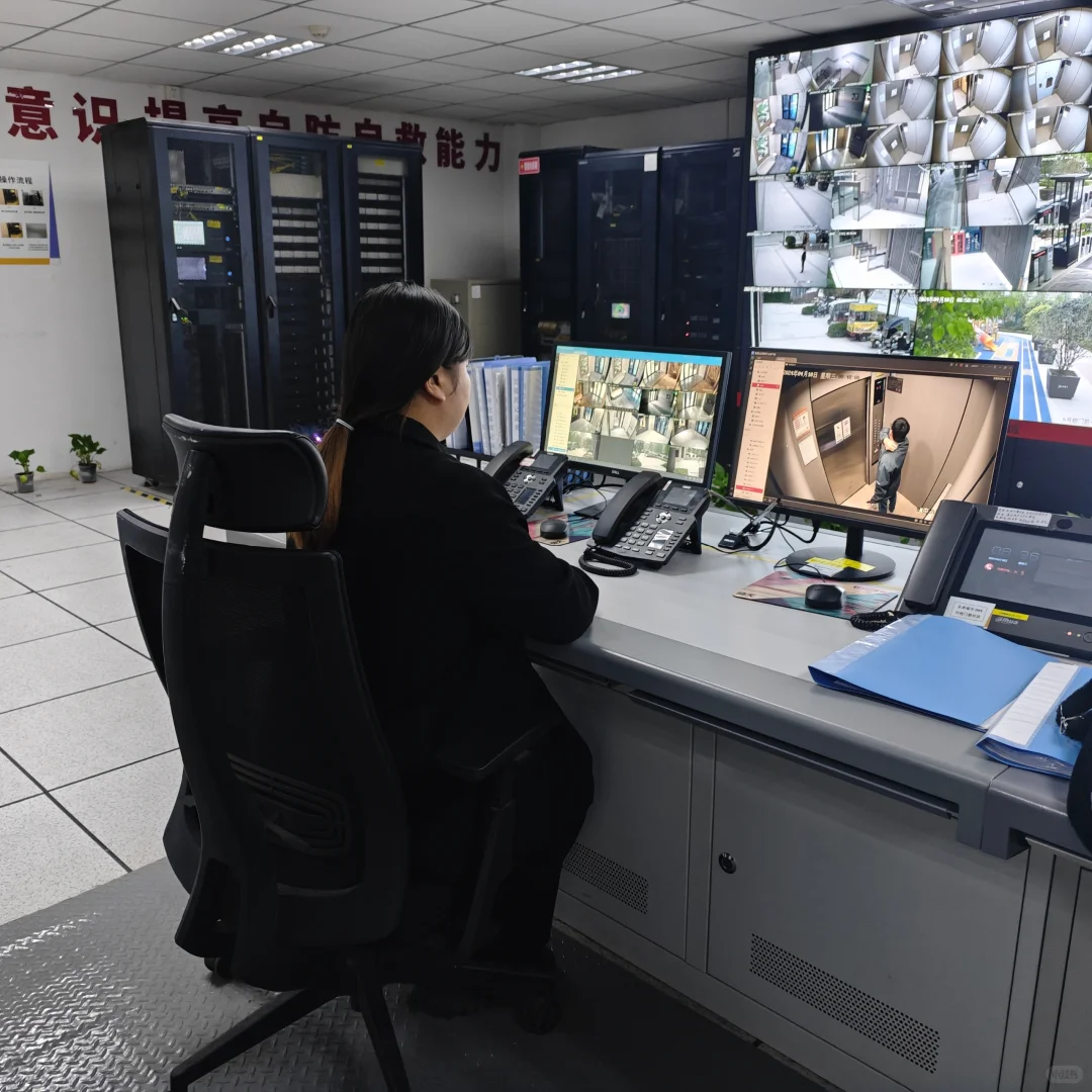 消防监控员如何拨打119？