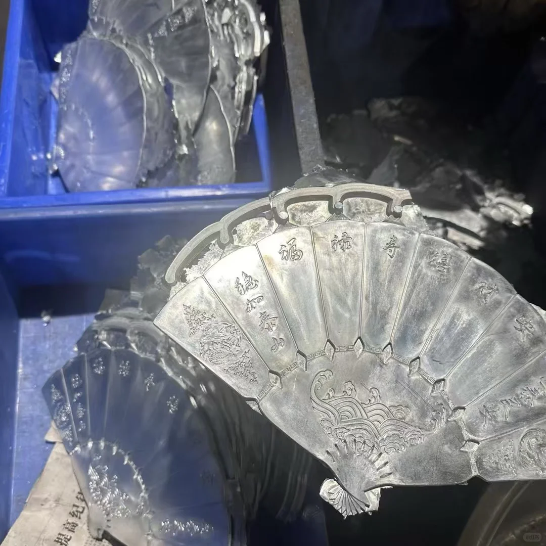 ?【25年压铸厂】从铝锭到奖杯的第一步