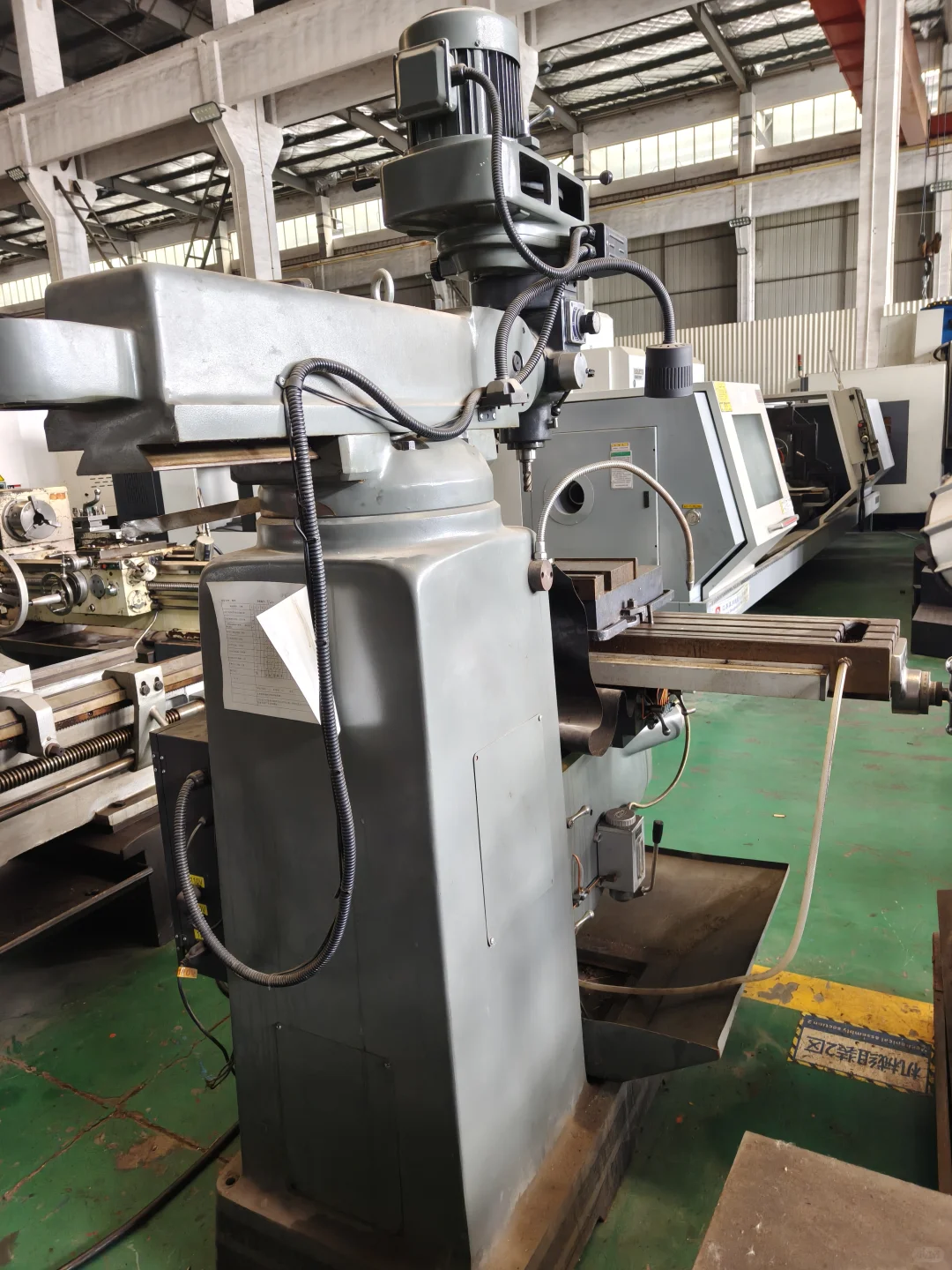 4Y炮塔铣床：工业制造的幕后英雄 ??