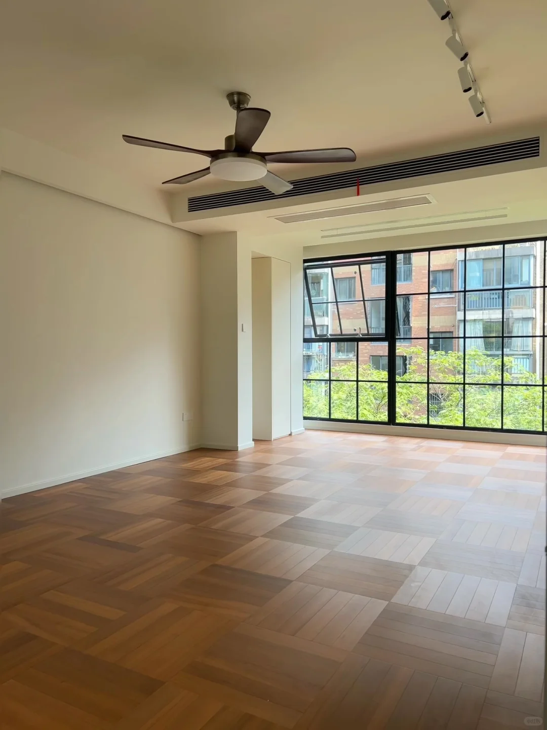 邻居以为我花大价钱刷了艺术漆 ?