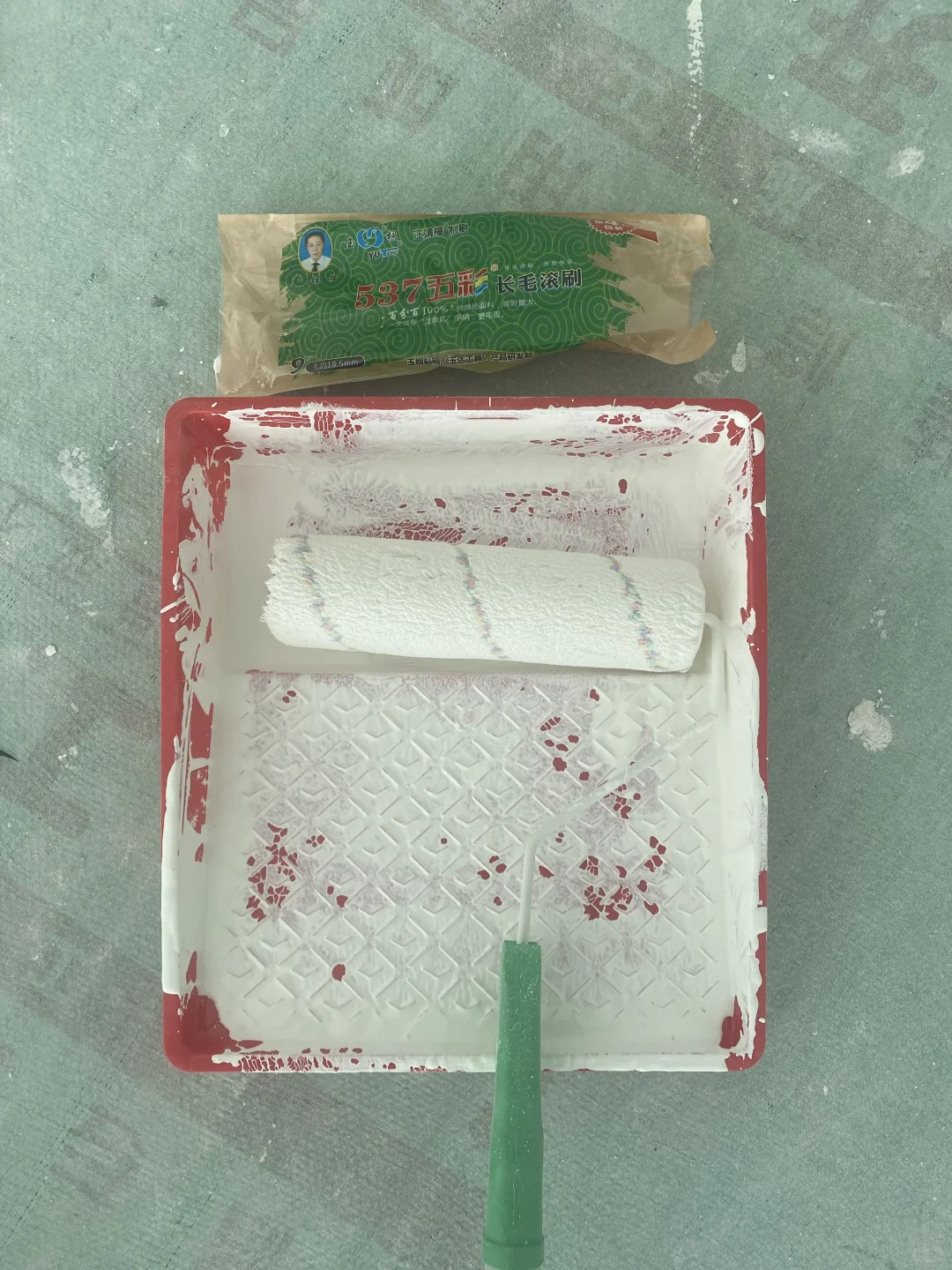 普通乳胶漆用五块钱刷出来的纹理感