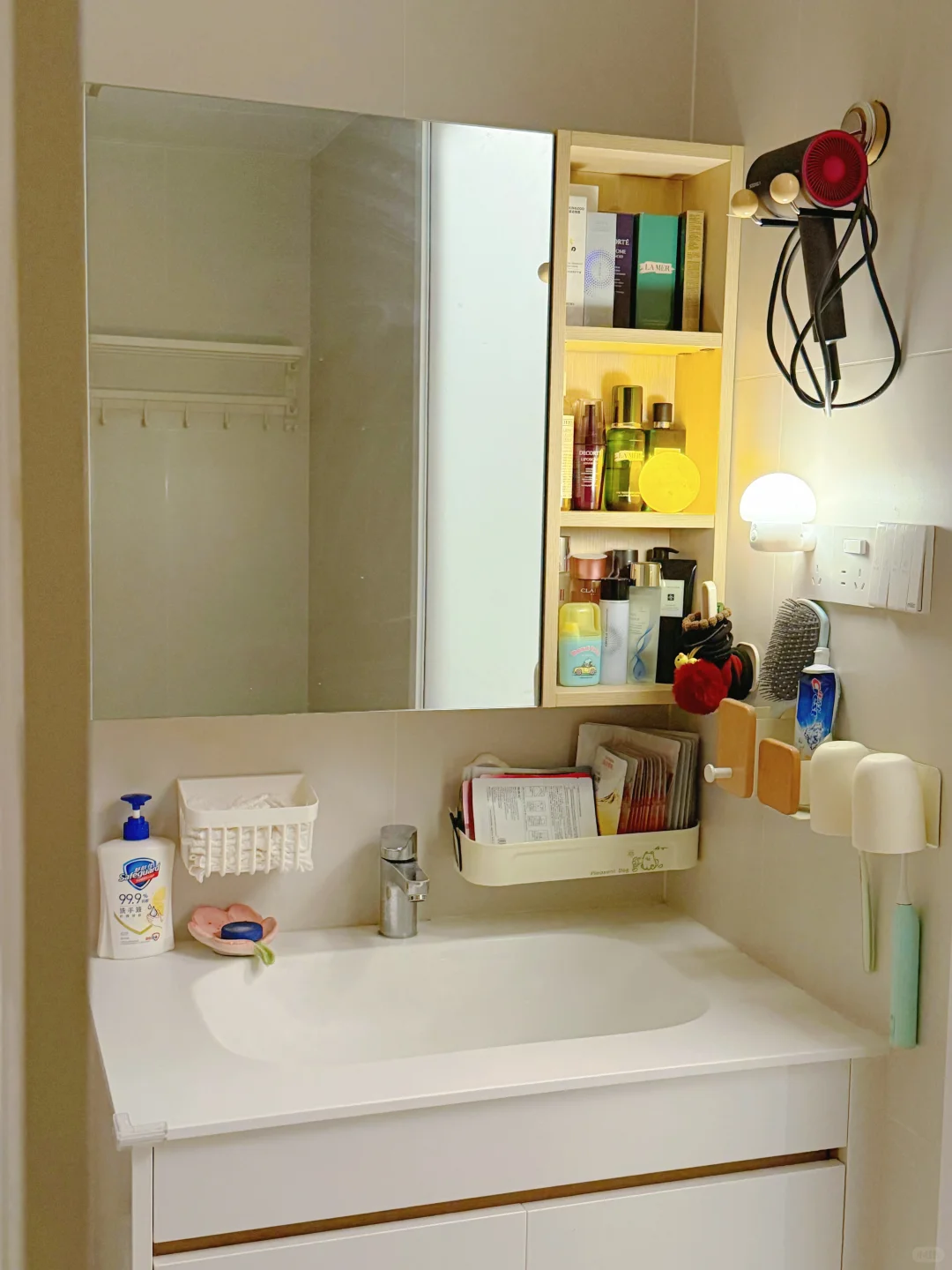 0.8M洗漱台|长期主义的超紧凑收纳分享?