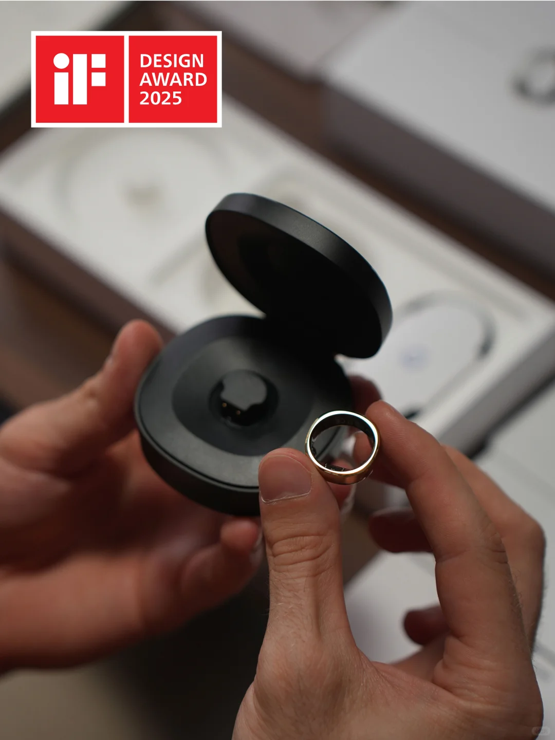 RingConn 再次斩获2025 iF Design Award