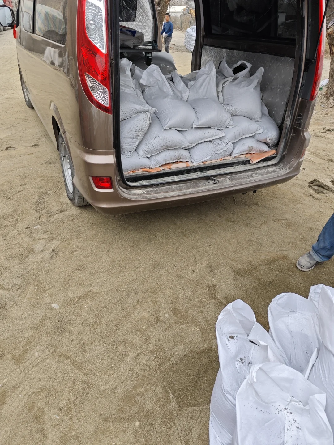 来啦北京沙子水泥同城配送，沙子水泥价格