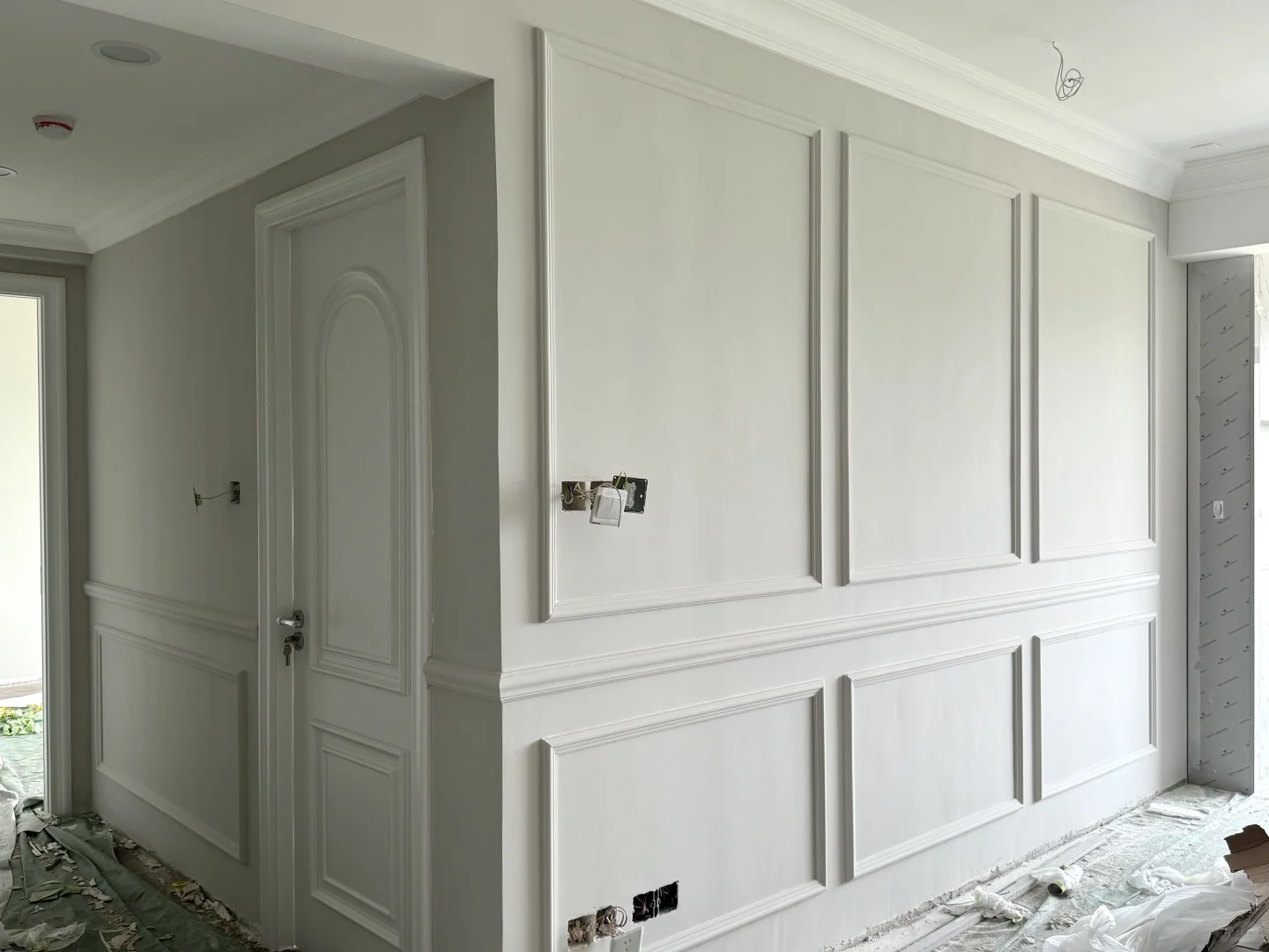 乳胶漆刷好啦！这个颜色果然很美式！！！