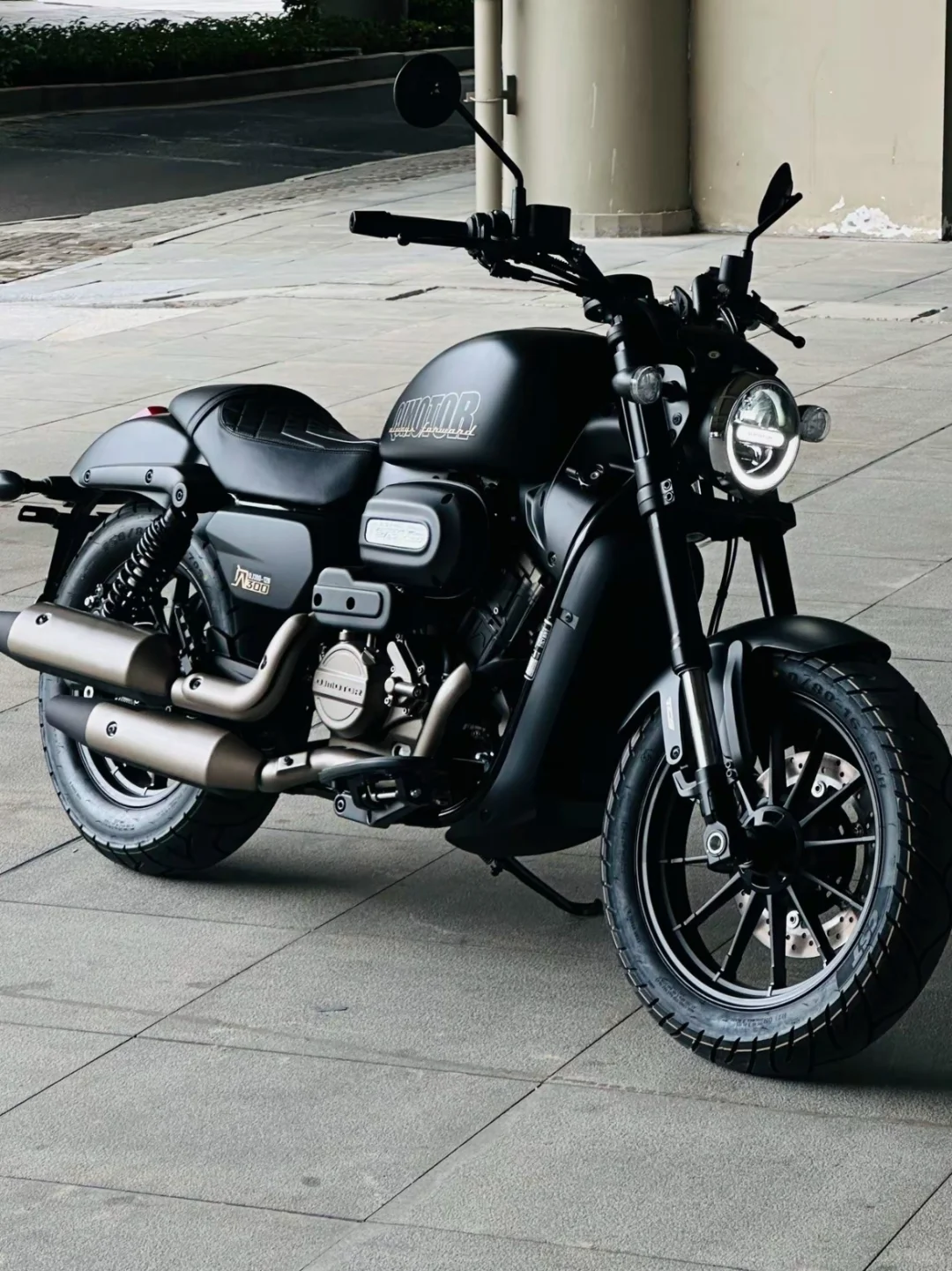 每天了解一台车:闪 300 AMT ?️