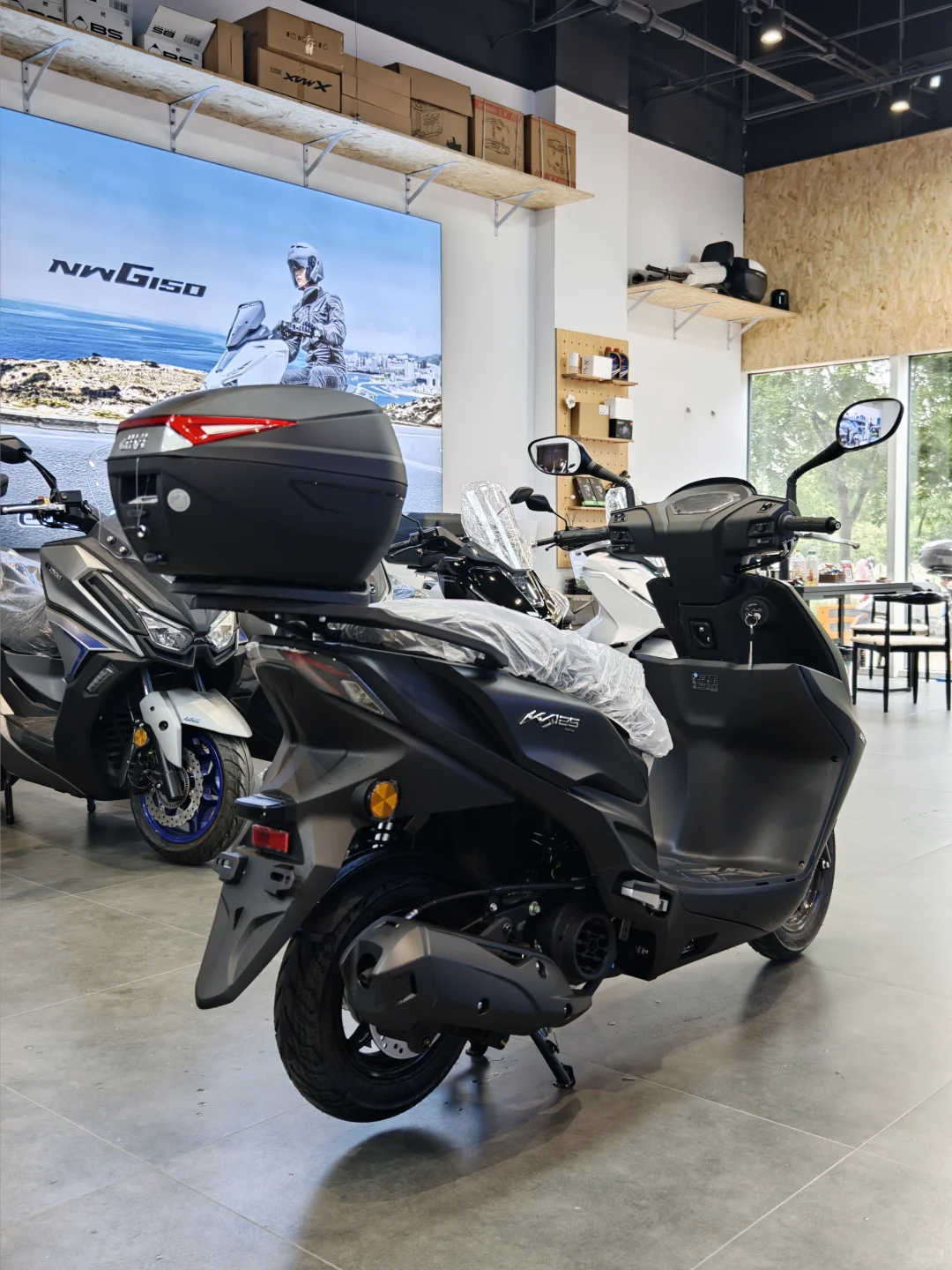 前后碟刹abs+tcs的125属实不多见