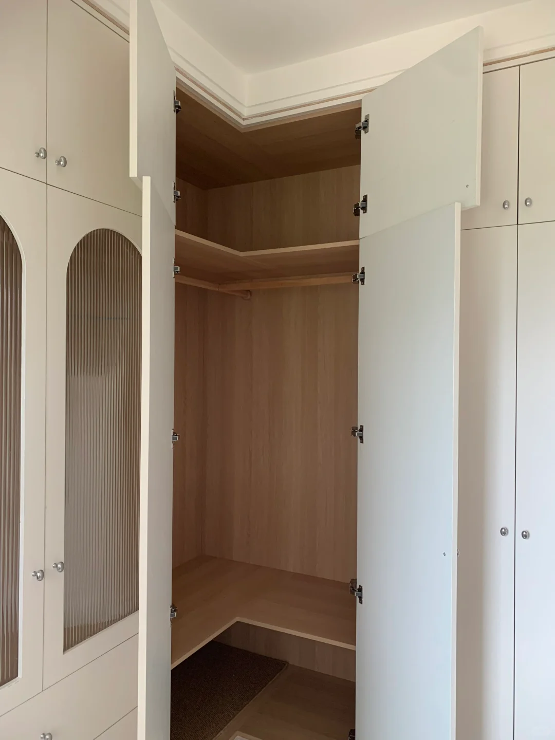 全屋柜子2.4W+奶油原木风安全下车