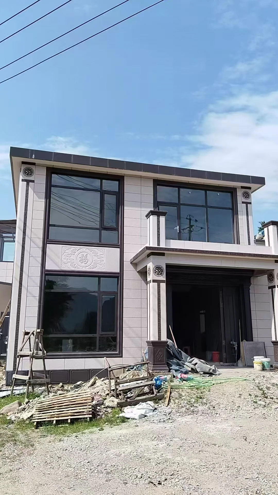 告别瓷砖脱落！陶瓷保温一体板，施工快省成本