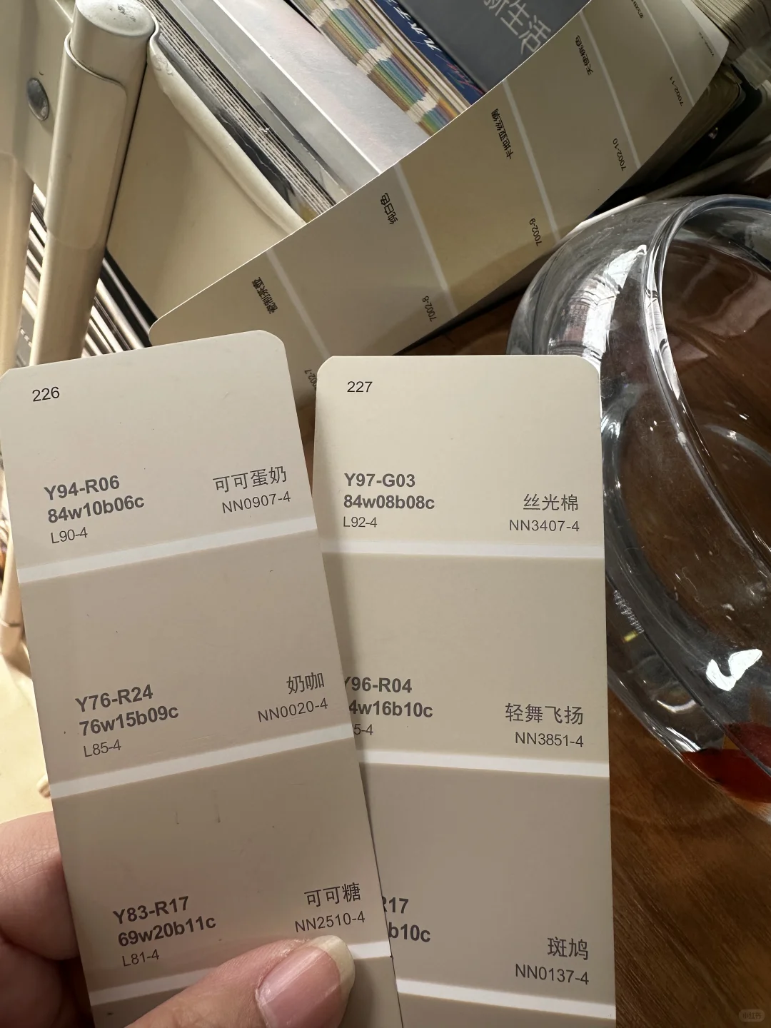 选乳胶漆了，开赌吧