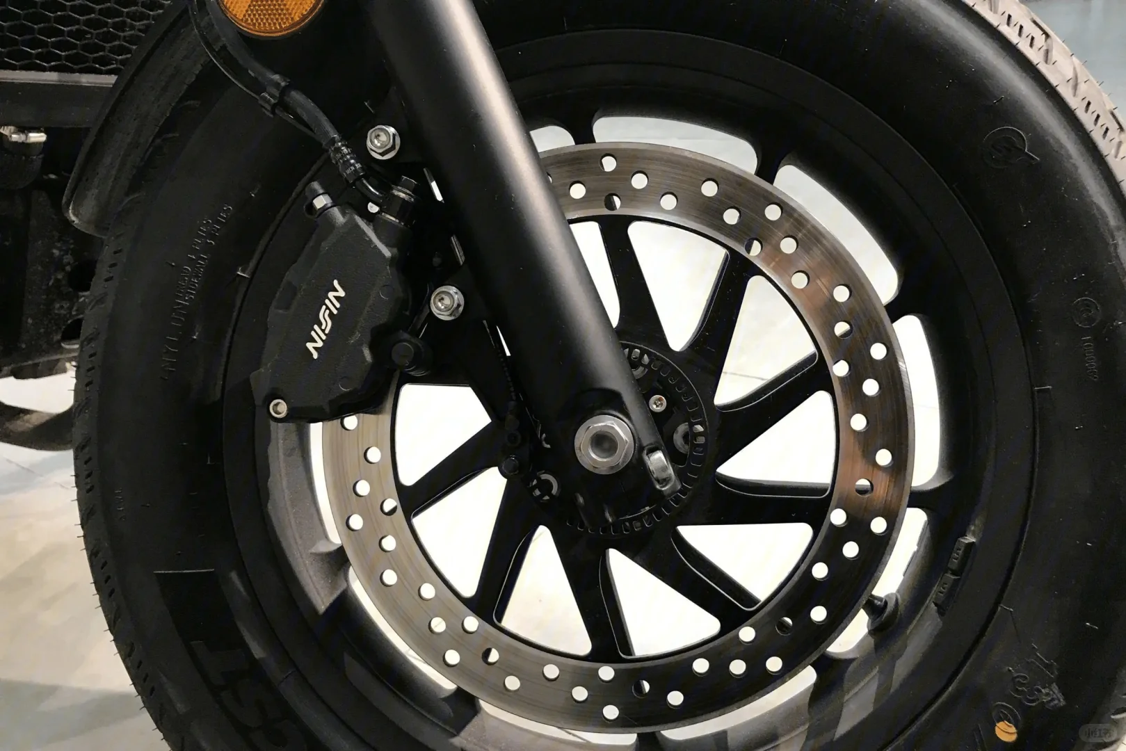 新手入坑摩圈双通道ABS很有必要!