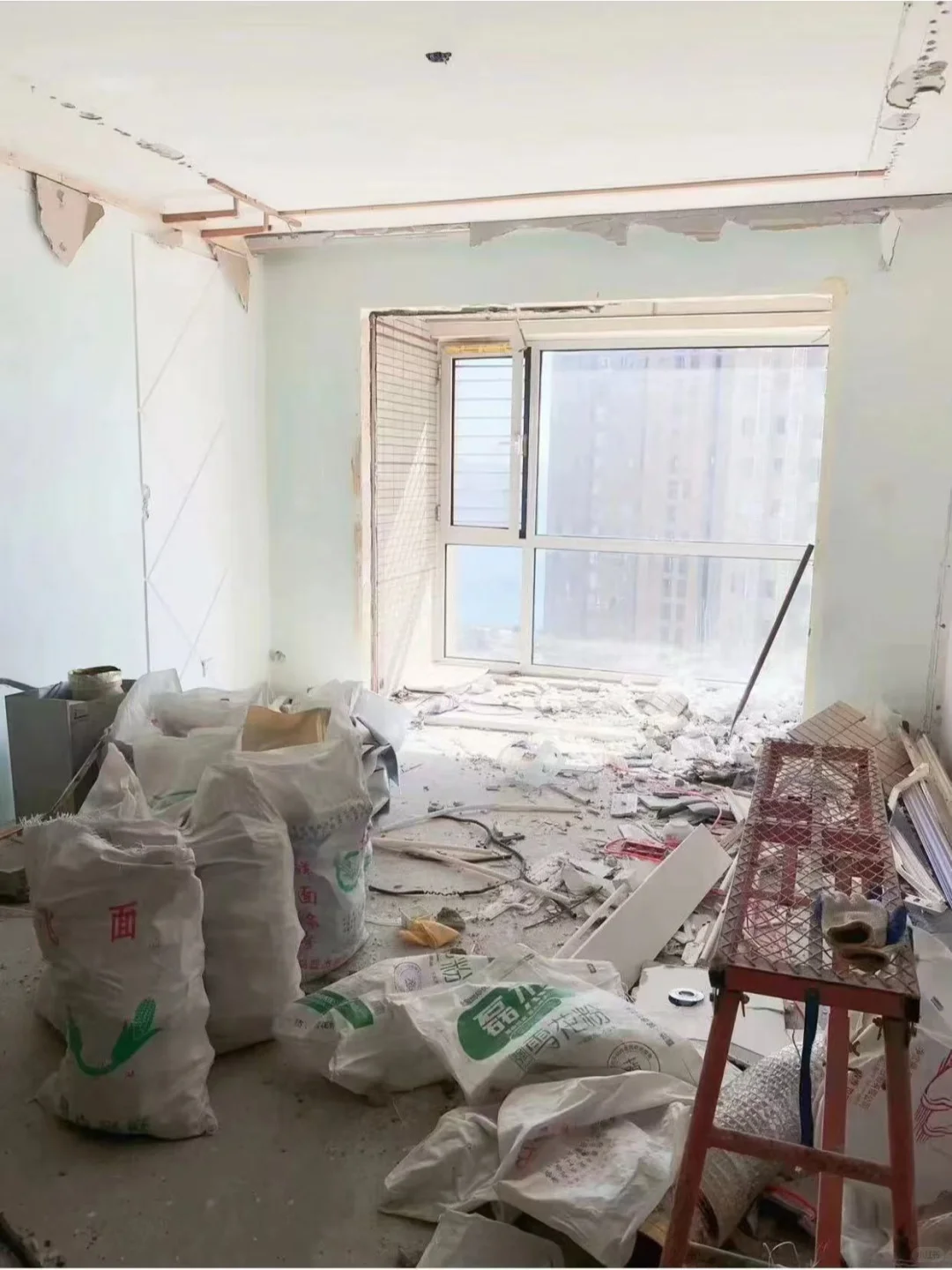 自装｜砸墙如何找到靠谱工人及注意事项