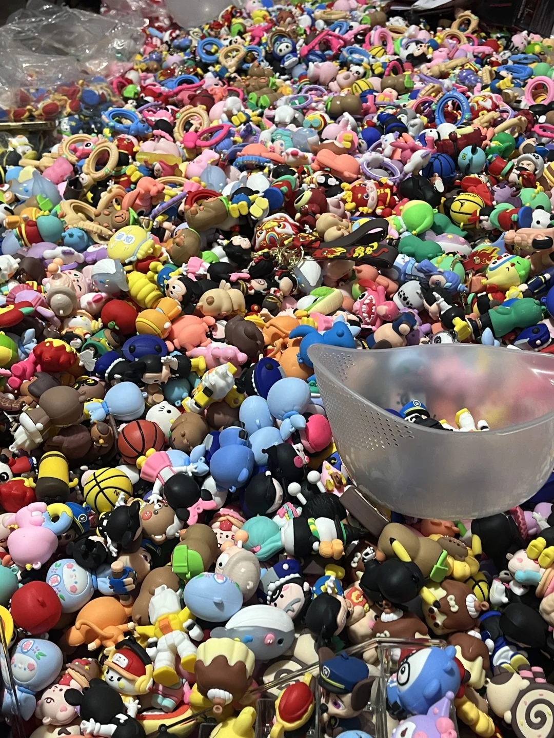 地摊跑量款，拿货几毛卖2-3块，你有兴趣吗